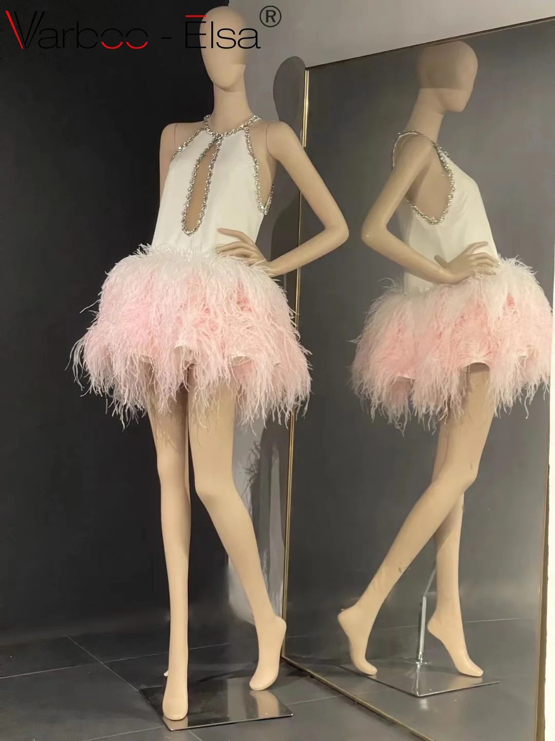 

Varboo_Elsa Luxury Dubai Pink Feathers Beading Cocktail Dresses Mini Prom Dress for Girls Halter Short Evening Dresses White