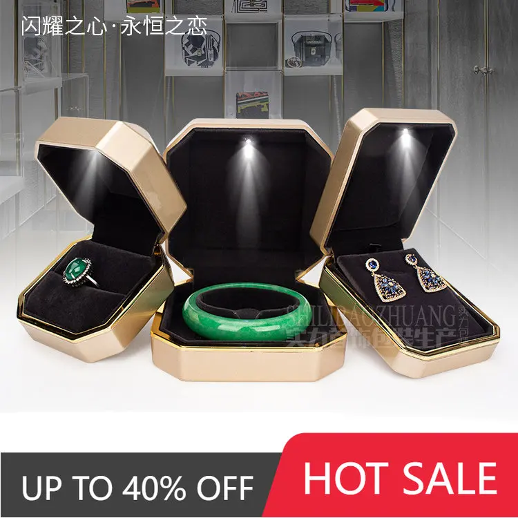 Large LED Light Jewellery Set Box Plastic Pearl Earring Necklace Jewelry Gift Storage Case with Lacquer Finish