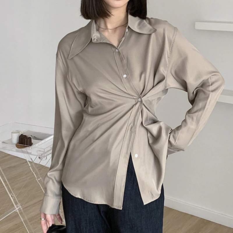 

Autumn Women Solid Casual Blouse Tum-Down Collar Long Sleeve Loose Fashion Single Breasted Ladies Shirt Blusas Mujer Female