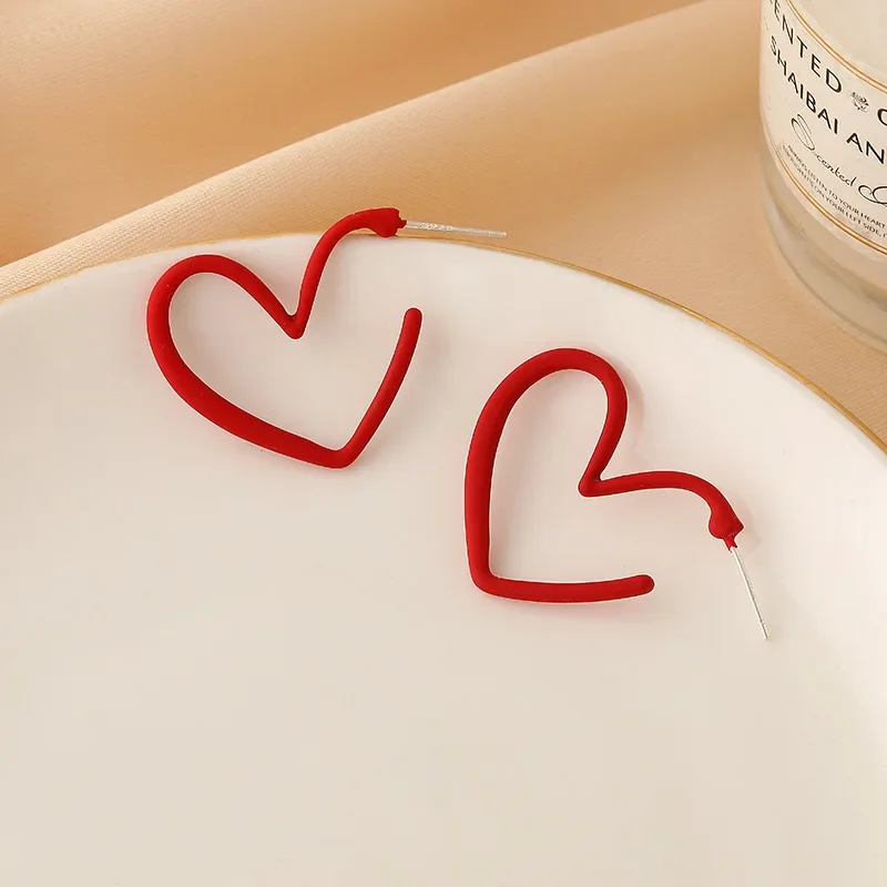 Повседневные серьги-подвески с красными сердечками для девочек забавные