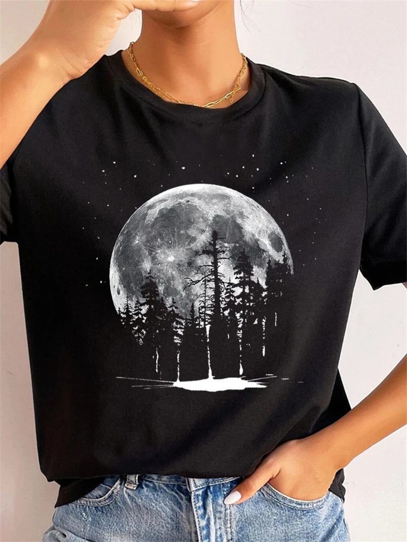 

Женская футболка с круглым вырезом, коротким рукавом и графическим принтом