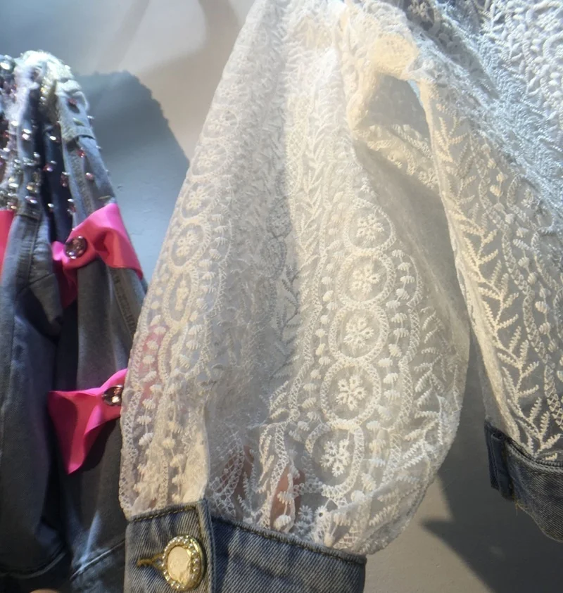 Женская джинсовая куртка с вышивкой Повседневная Свободная из джинсовой ткани