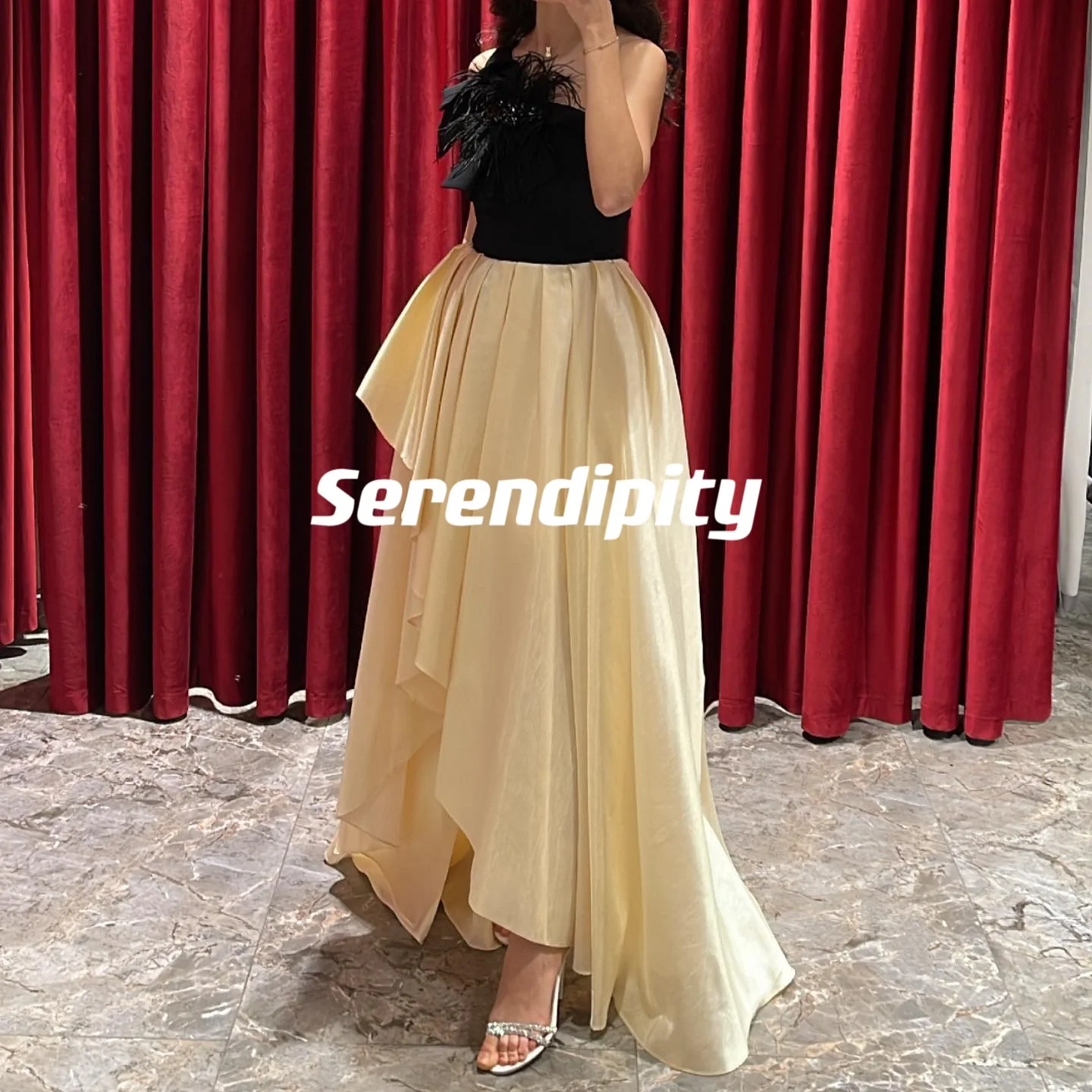 

Serendipity Empire Strapless Floor-length Feather Ruffle Bow Beadings Satin Zipper Up Sleeveless Elegant Party Dresses for Women