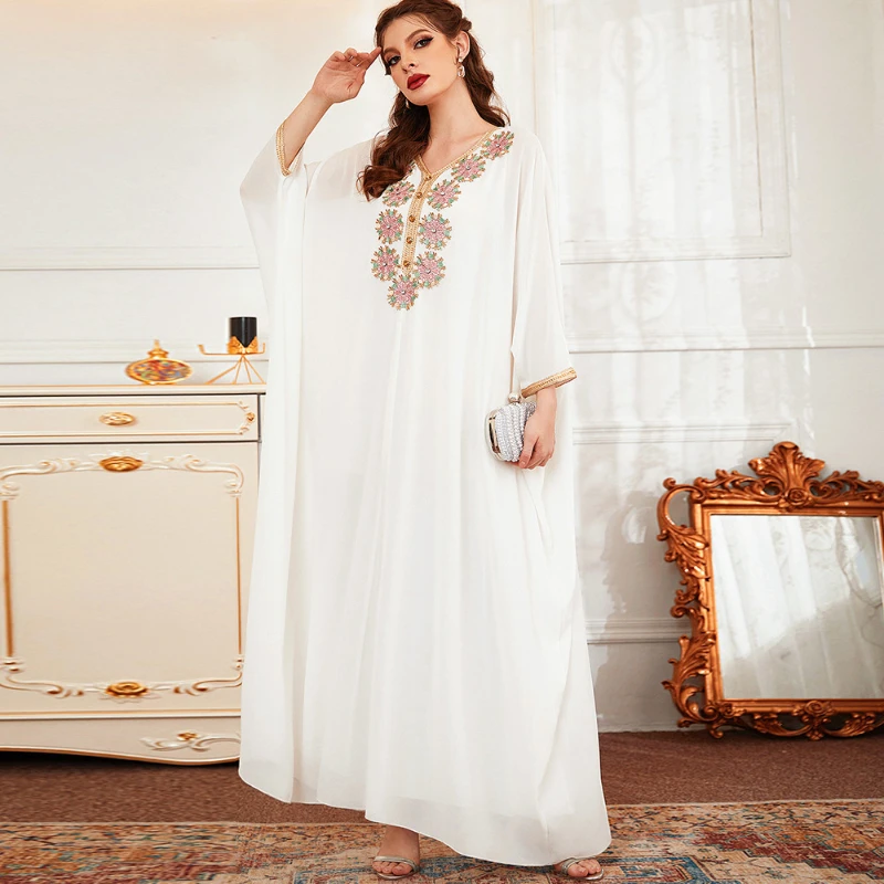 

Мусульманская Мода Abaya Дубай Турция ислам платье для женщин Арабский Кафтан белый вырез вышивка вручную бриллиантовое платье Летучая мышь