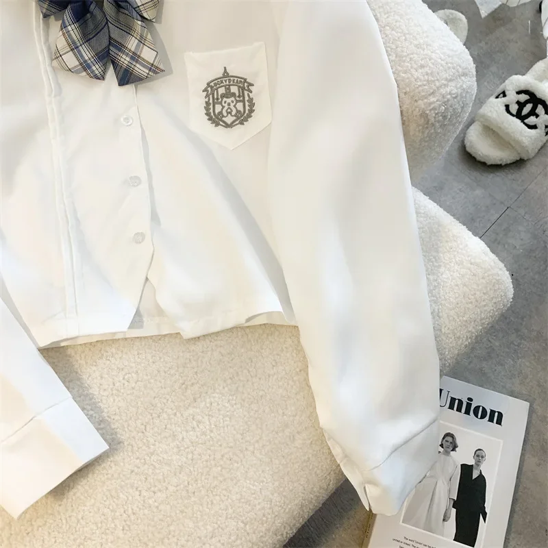 Лето 2023 новый стиль плиссированная рубашка-аккордеон женская укороченная