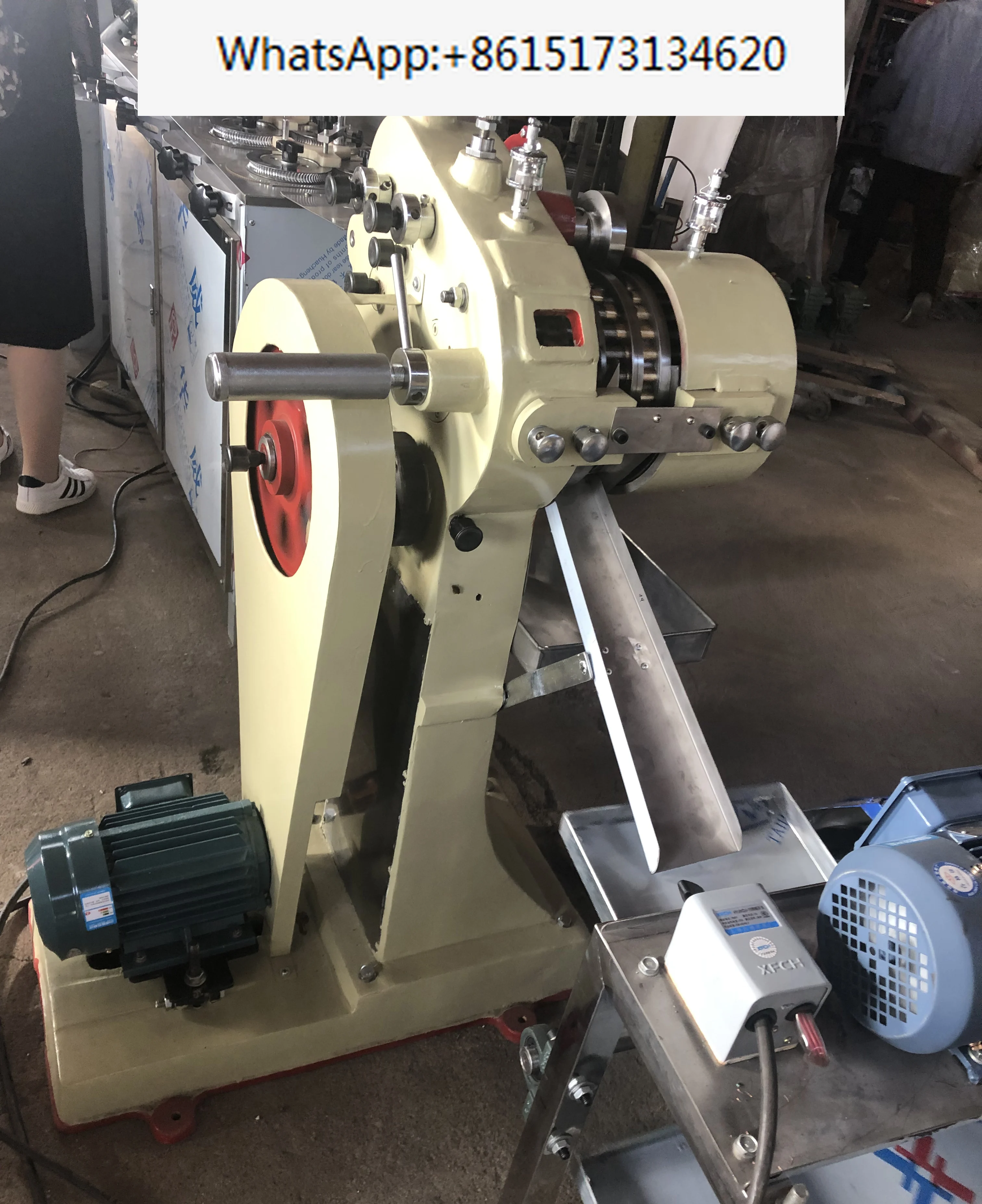 Рисунок 2 - Фотоавтоматическая машина для производства