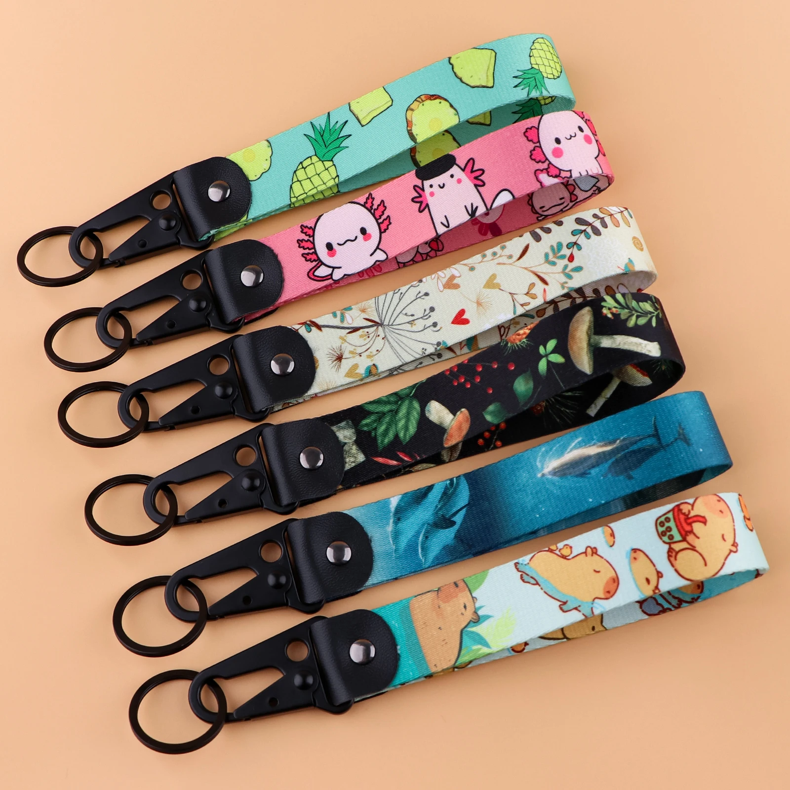 

Cute Capybara Keychain Rings For Women Men Key Tags Short Lanyard For Keys Phone Straps Key Pendant Car Motorcycle Accessories