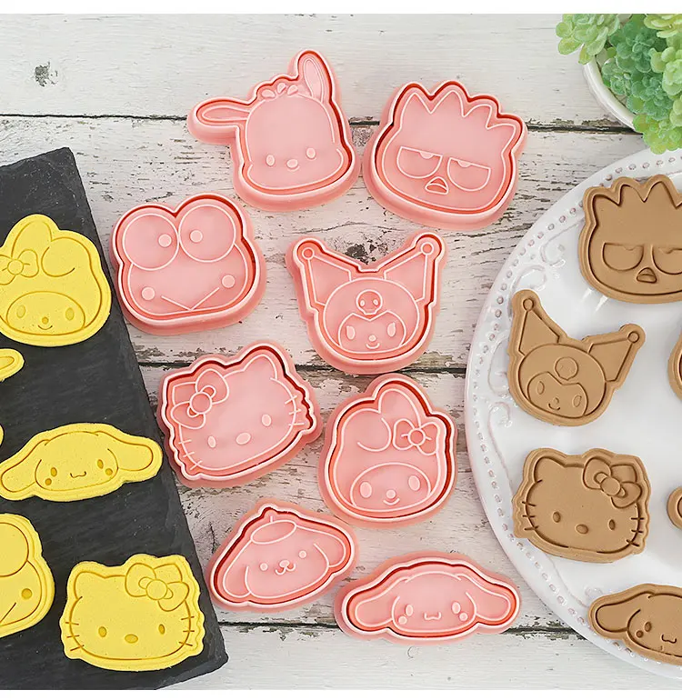 

8Pcs/set Sanrio Kuromi Cookie Mold Cartoon Plastic Biscuit Mold Cookie Stamp Plastic Baking Mould Cookie Decorating Tool