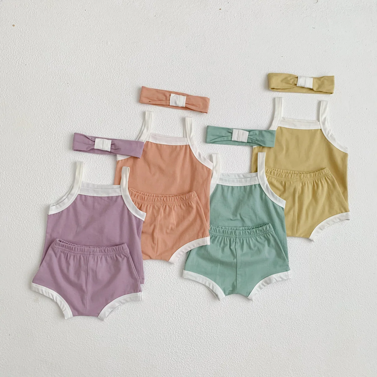 

Комплект летней одежды из 3 предметов для маленьких девочек и мальчиков, модный базовый однотонный топ на бретельках для новорожденных дево...