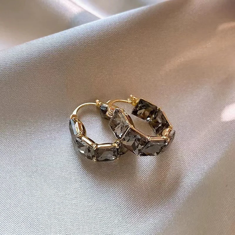 Блестящие черные квадратные серьги-кольца с кристаллами для женщин новинка 2024