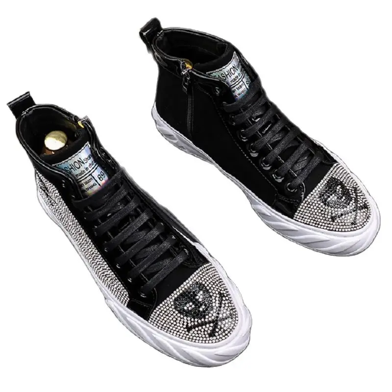 

Hip-Hop Gepersonaliseerde High-Top Schoenen Modieuze Mannen Schedel Strass Board Schoenen Interne Hoogte Ademende Casual Schoene
