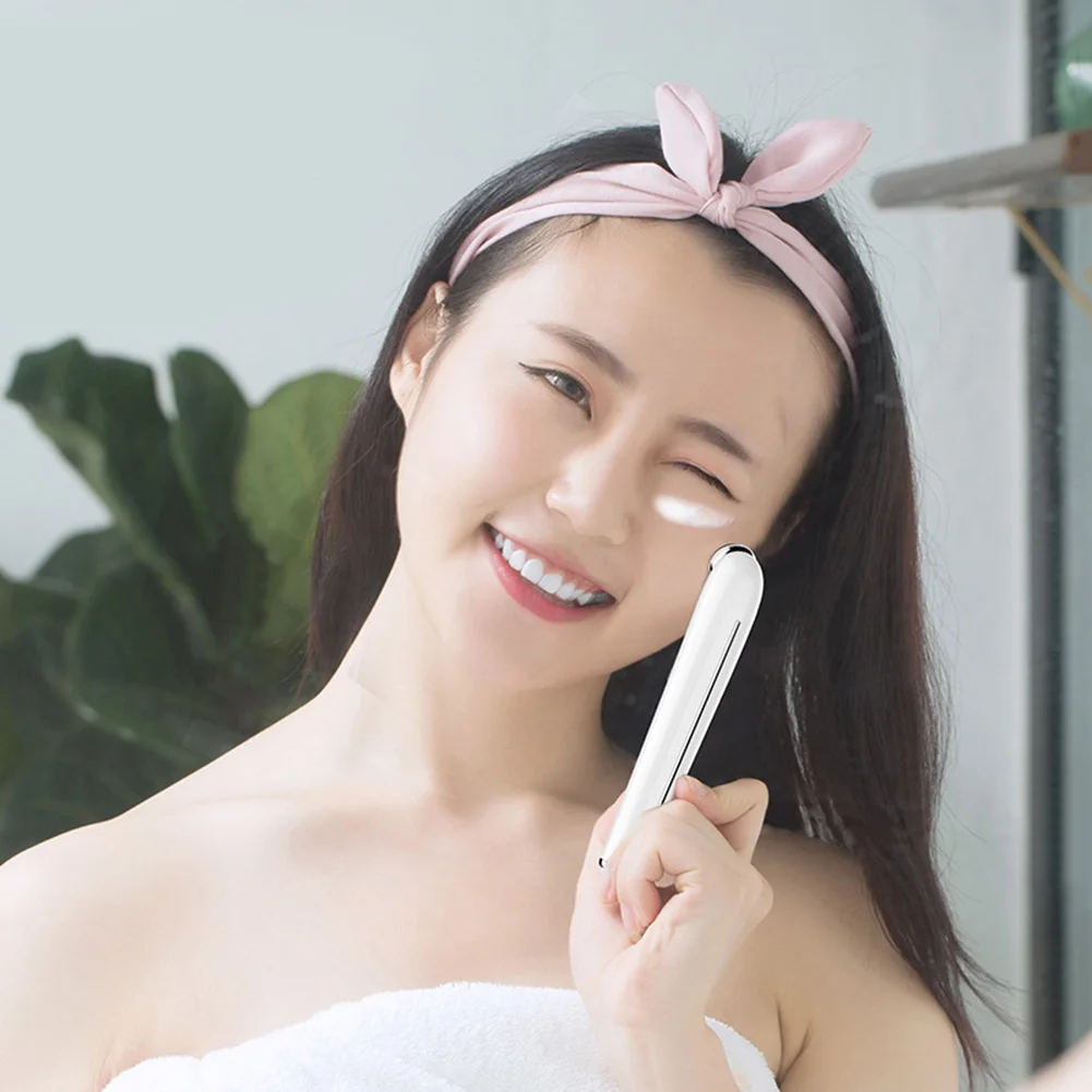 

Mini Electric Vibration Eye Massager Anti-Ageing Wrinkle Dark Circle Pen Removal Rejuvenation Beauty Care Portable Pen