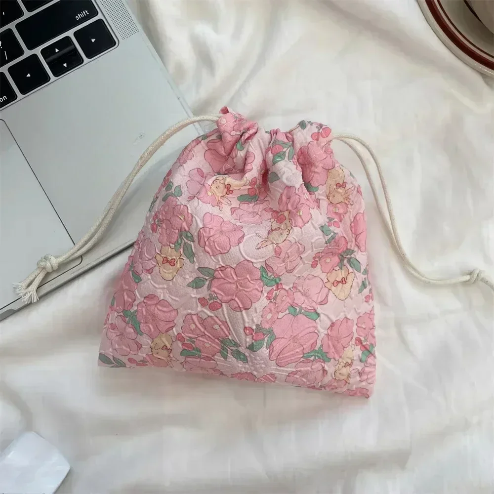 

Косметичка eTya