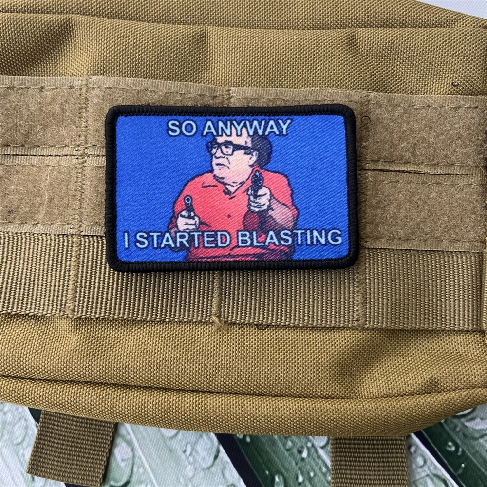 Так что во всяком случае я начал напечатать блестящие патчи фотообои и петли