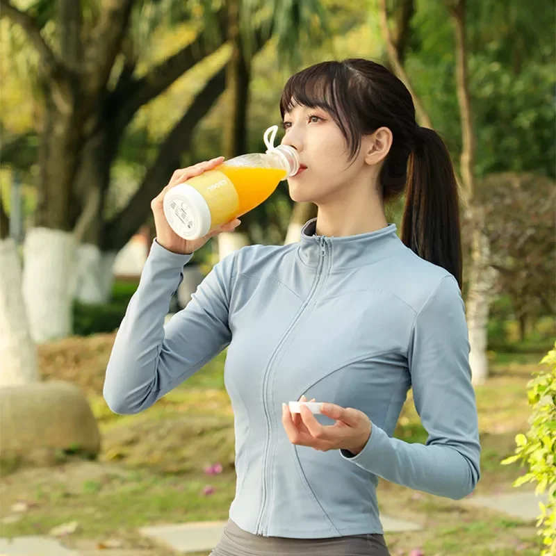 

NEW2023 Portable Wireless Juicer Multifunctional Mini Fruit Smoothie Juicer Multifunctional Vegetable Food Home Extractor