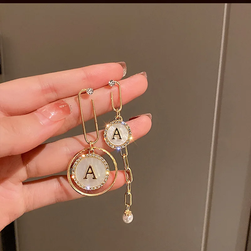 

Asymmetric Letter Circle Pearl Pendant Earrings For Women Temperament Advanced Sense Niche Design Korean Fashion Jewelry Gifts