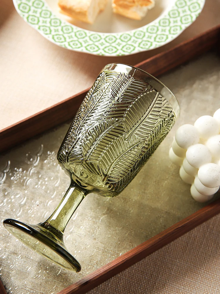 Бокал с французским рельефом бокал в стиле Ins ретро зеленая красная для вина