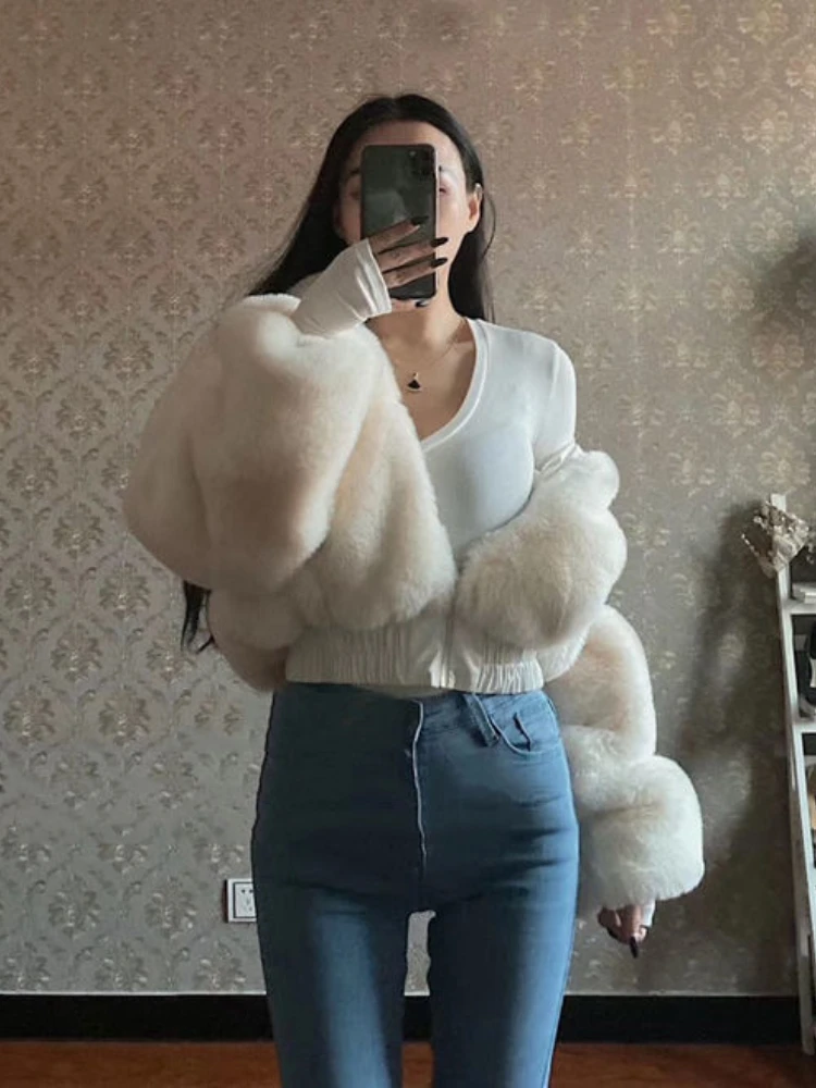 Fashion Zipper Faux Fur Hooded Thickened Warm White Short Coats Women 2022 Autumn Winter Casual High Street fluffy Outfits