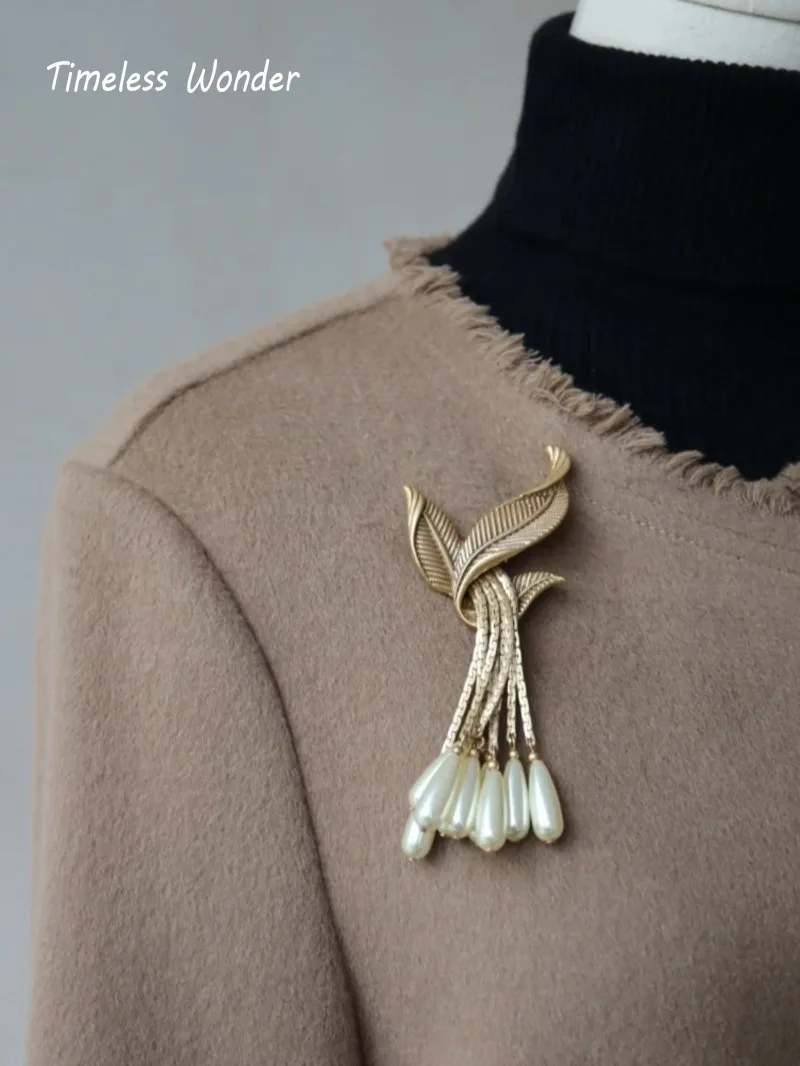 Вневременная брошь с кисточками в стиле ретро виде листьев и стеклянных бусин