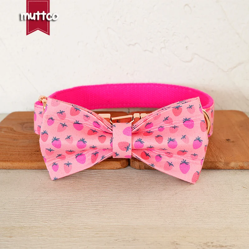 MUTTCO этот розовый воротник с клубничным узором PINKY STRAWBERRY который представляет