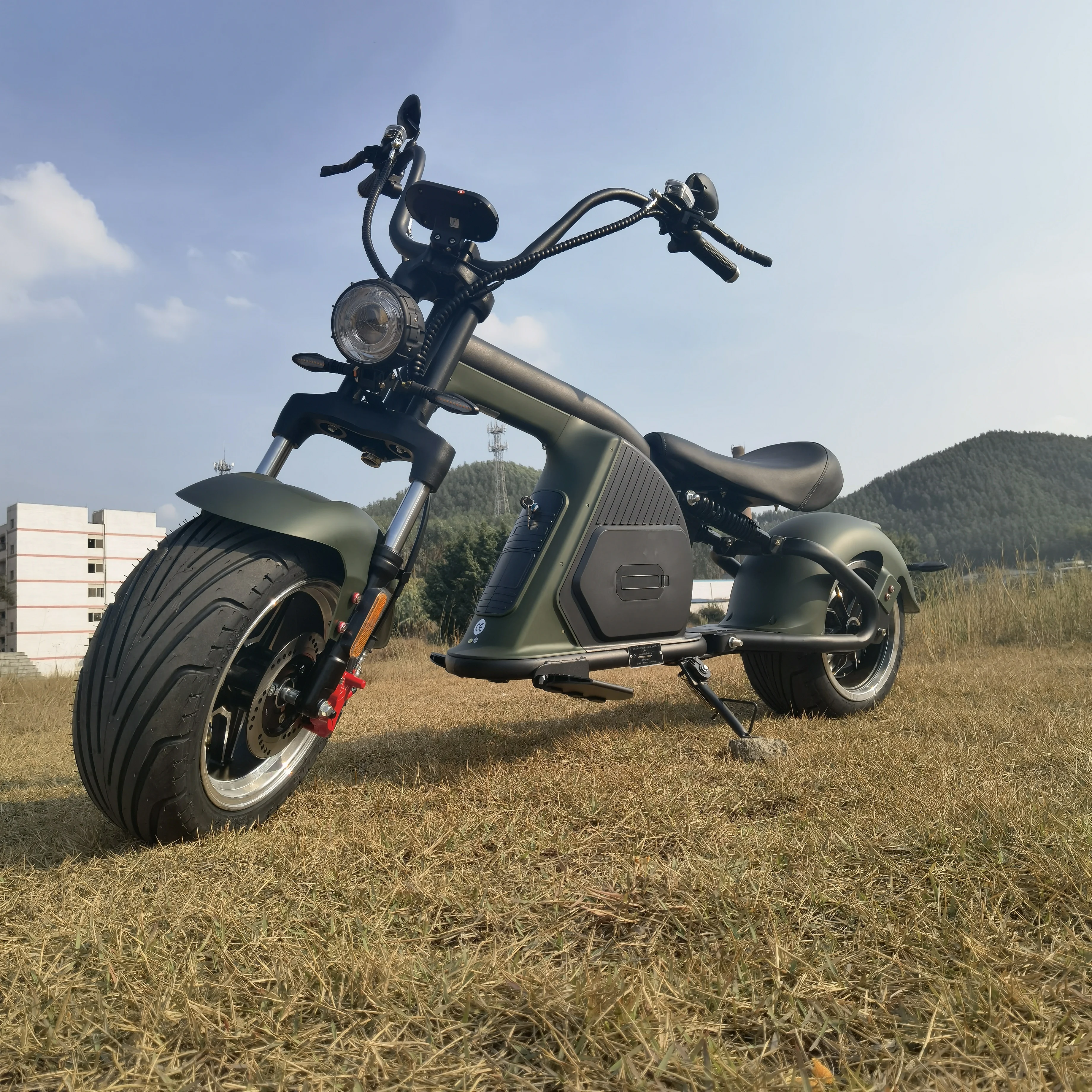 

Amoto eu warehouse stock M8 new model 2000w eec coc electric motorcycle scooter citycoco