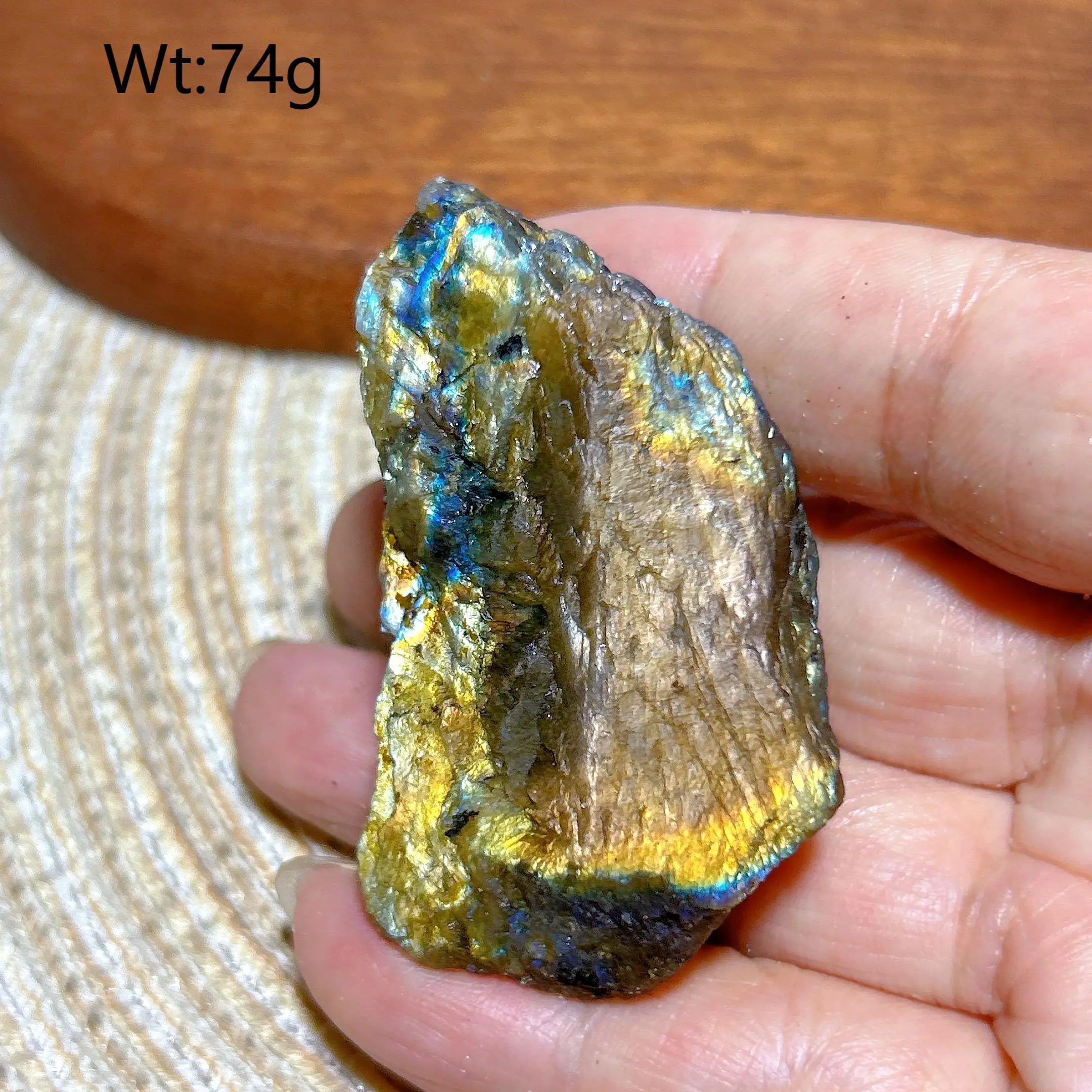 Синий лабрадорит, натуральный кристалл