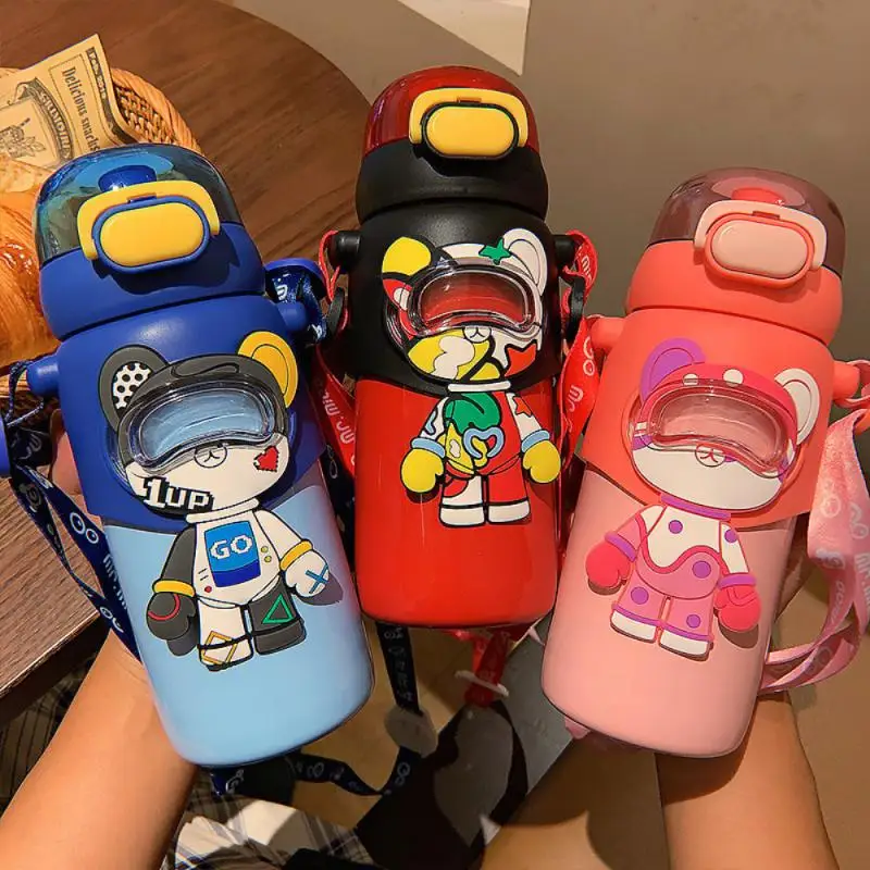 Bear Graffiti Water Cup Water Bottles Cartoon Star Painted 460ml Childrens Cup Drinkware Cute Thermos Cup Straw Bottles