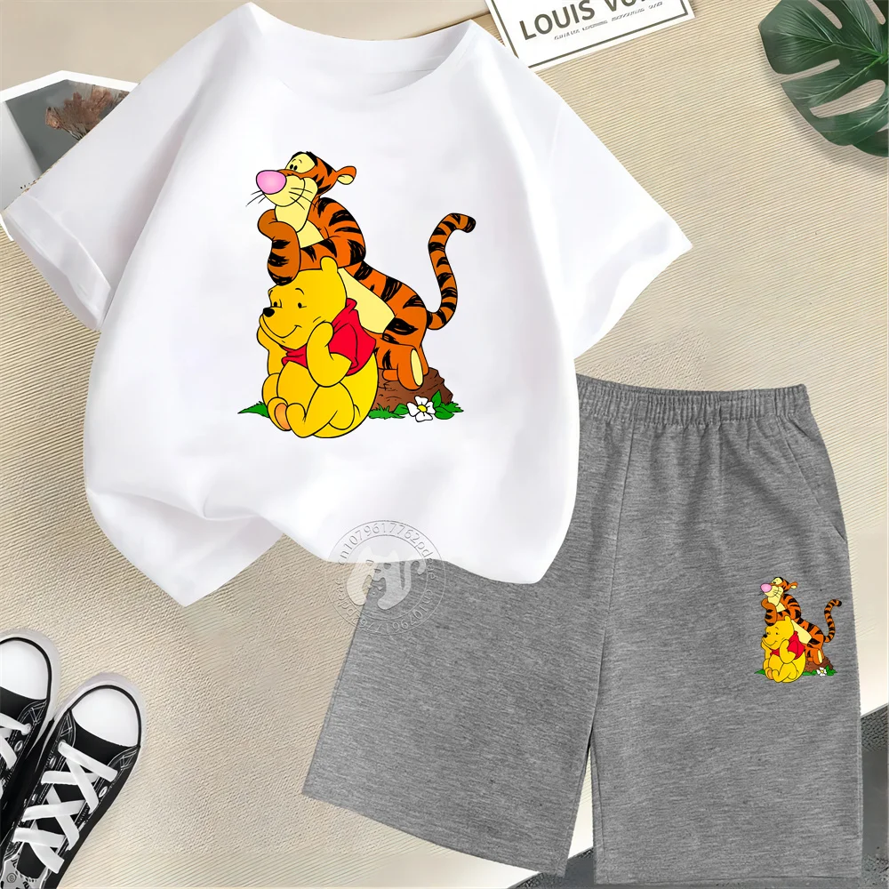 Комплект из футболки с коротким рукавом и шортов 100% хлопка