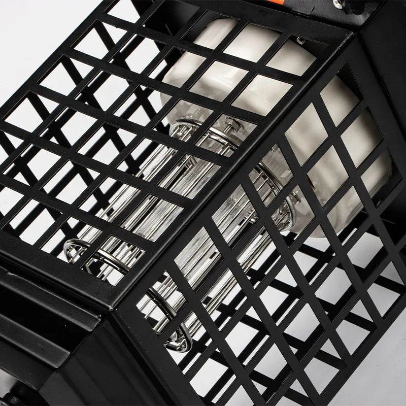 Противомоскитная лампа ANITA на солнечной батарее Современная наружная черная