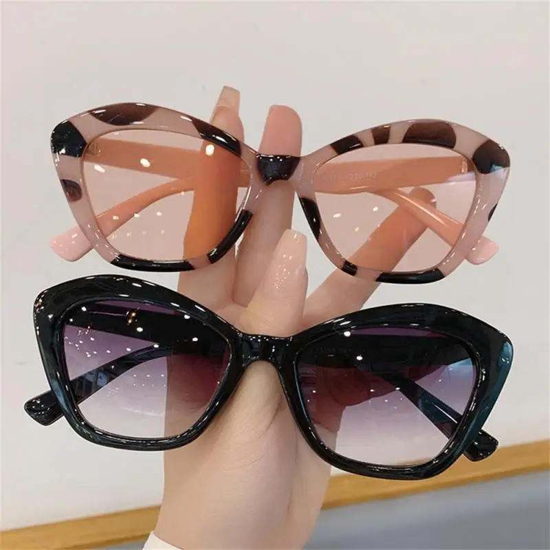 

Leopard Print Uv400 Oversized Brand Designer Retro Gradient Gafas De Sol Shades Goggle Trendy Unique Cateye Uv Protection