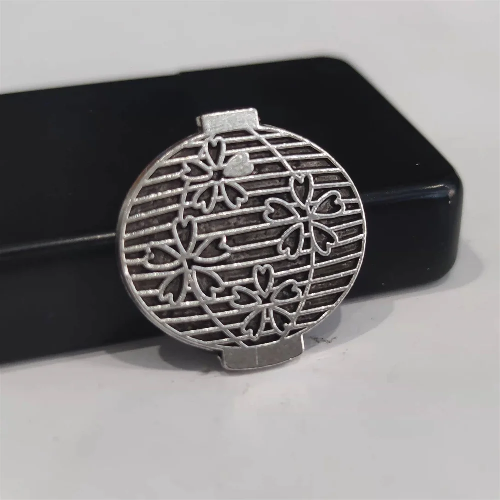 

Fashion Chinese Lanterns DIY Metal Souvenir Badge For ZP Kerosene Petrol Lighter Handmade Decor Accessory Cigarette Supplies