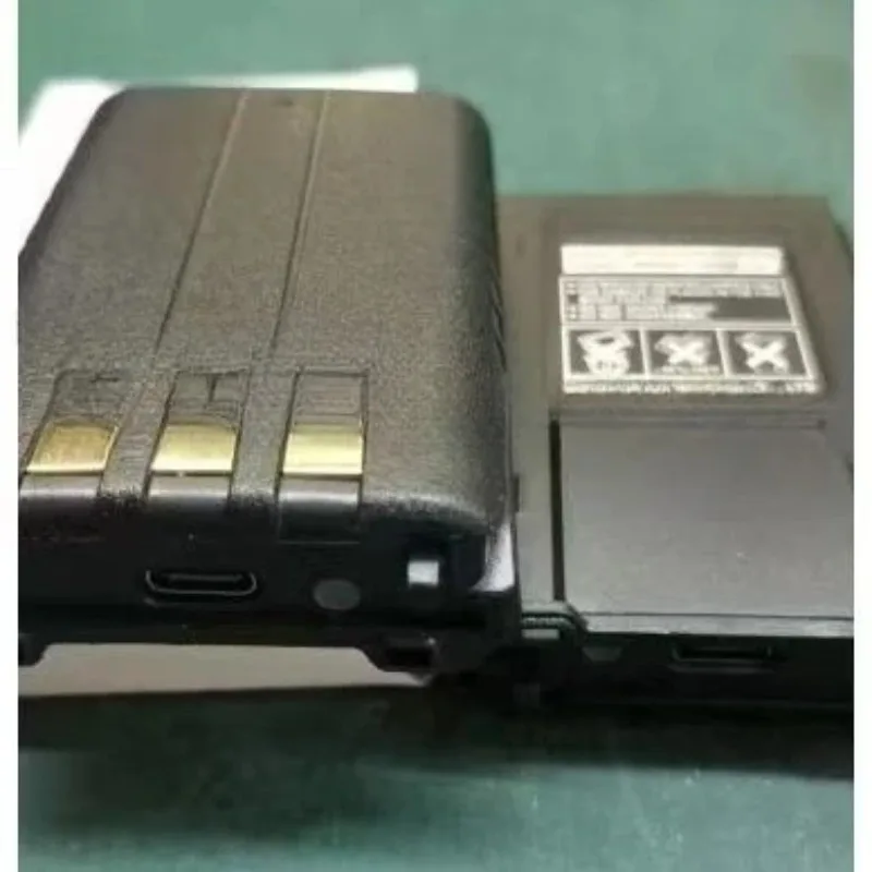 Фото Аккумулятор Li-Ion 2800 мАч/3800 мАч для рации Baofeng с быстрой зарядкой USB Type-C, улучшенная версия BL-5 для BFUV5R/5RA/5RB №3