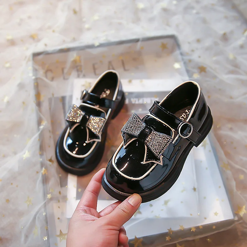 

2023 Children Leather Shoes Girl Sports Sandals Summer New Children Beach Shoes Closed Toe Boys Baby Kids Slipper Roman Footwear