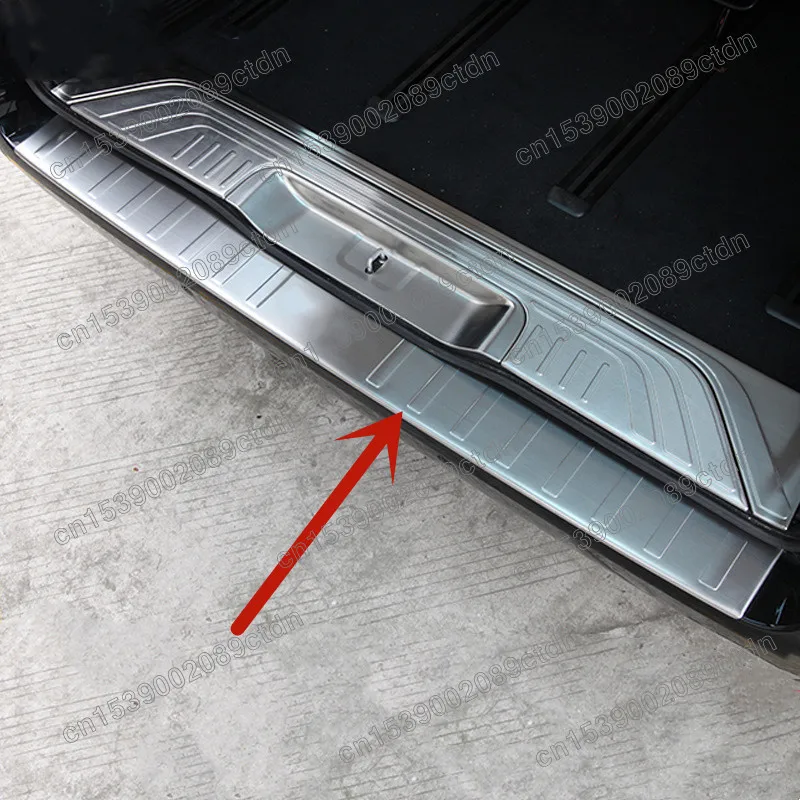 

For Mercedes-Benz V-Class V Class Vito W447 2016-2018 2019 2020 2021 2022Rear Bumper Protector Sill Trunk Tread Plate cover Trim