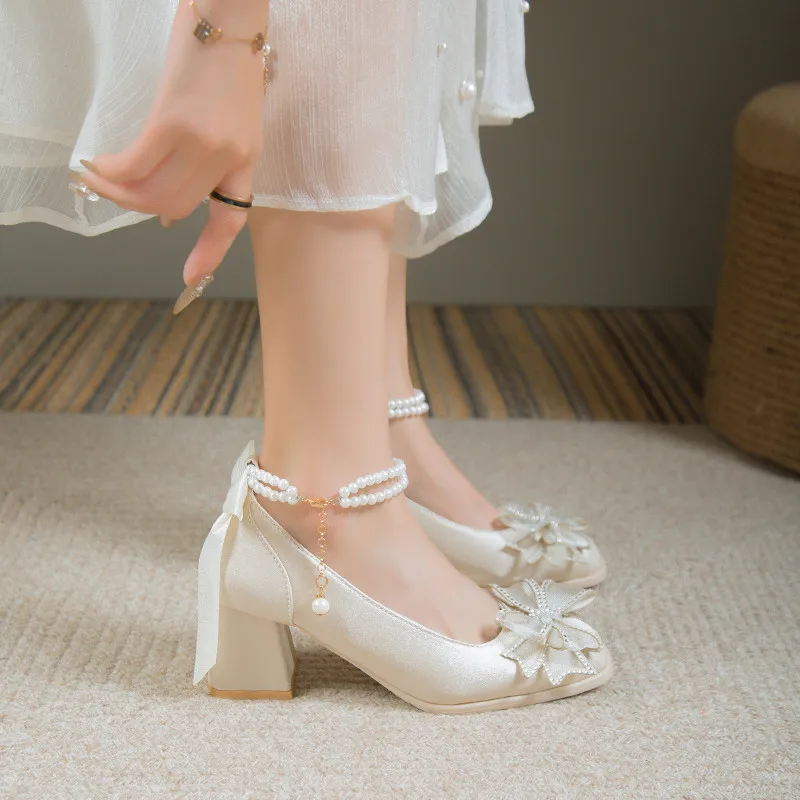 Фирменные туфли-лодочки для похудения 2024 милые бежевые босоножки на высоком