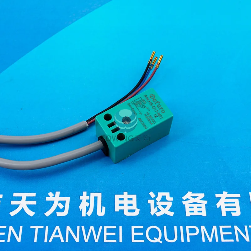 Фото Devere HS-Q17-N01 HS-Q40-P11 HS2-C30-N11 HSH-12-N0 C12-N11G №3
