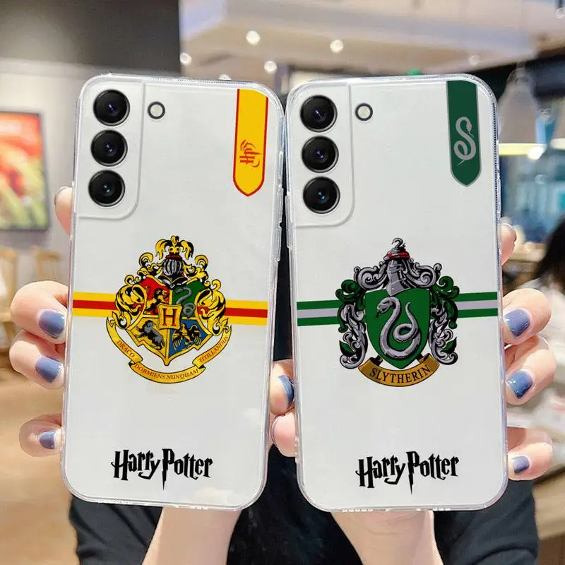 Купи Cute Cartoon Harry Potter Badge Phone Case For Samsung Galaxy S22 S21 Ultra S20 S30 FE S8 S9 S10 5G Plus Lite Transparent Cover за 117 рублей в магазине AliExpress