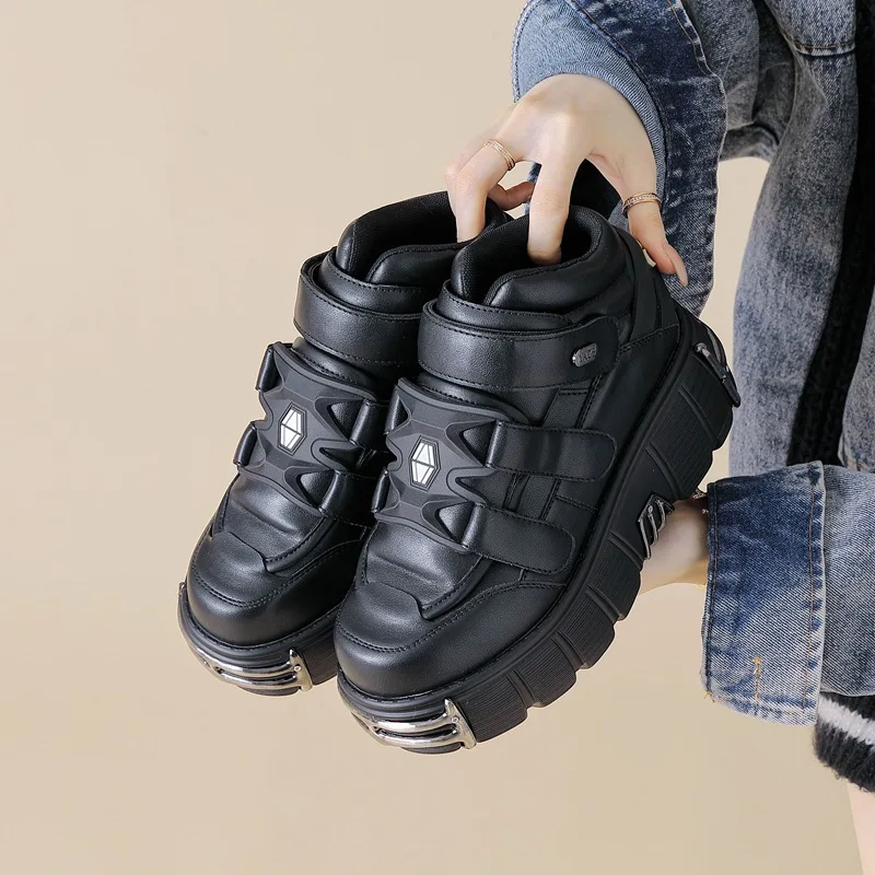 Новинка 2023 года женские черные туфли в стиле панк на высоком каблуке с