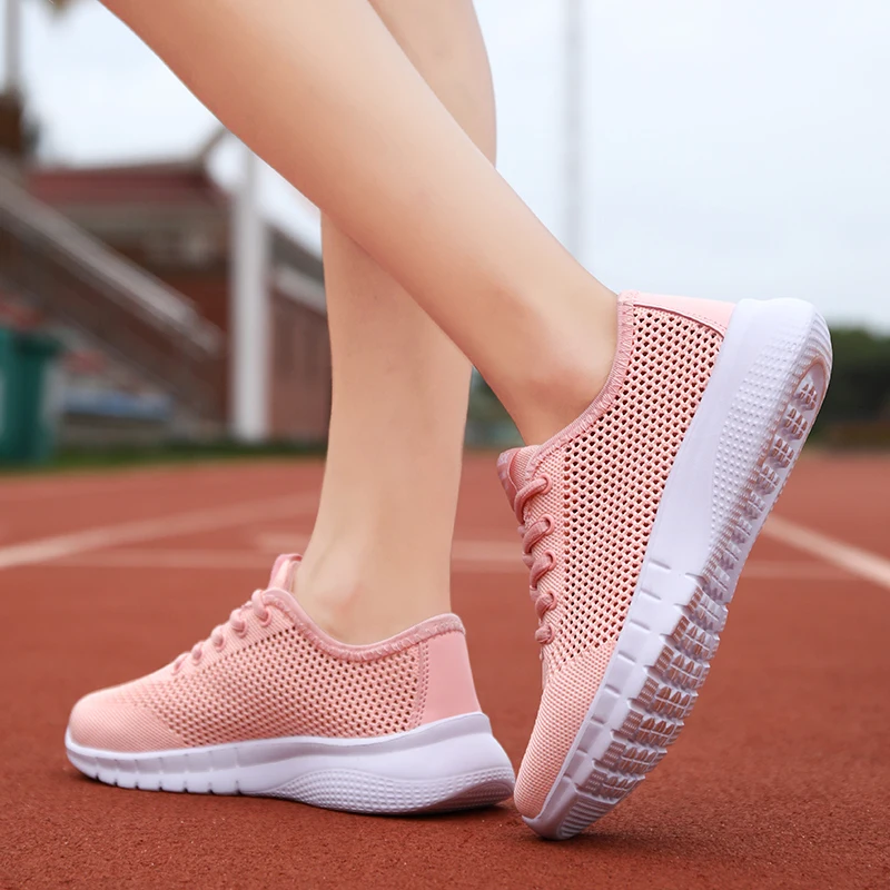 Женские повседневные туфли Модные дышащие прогулочные на плоской подошве