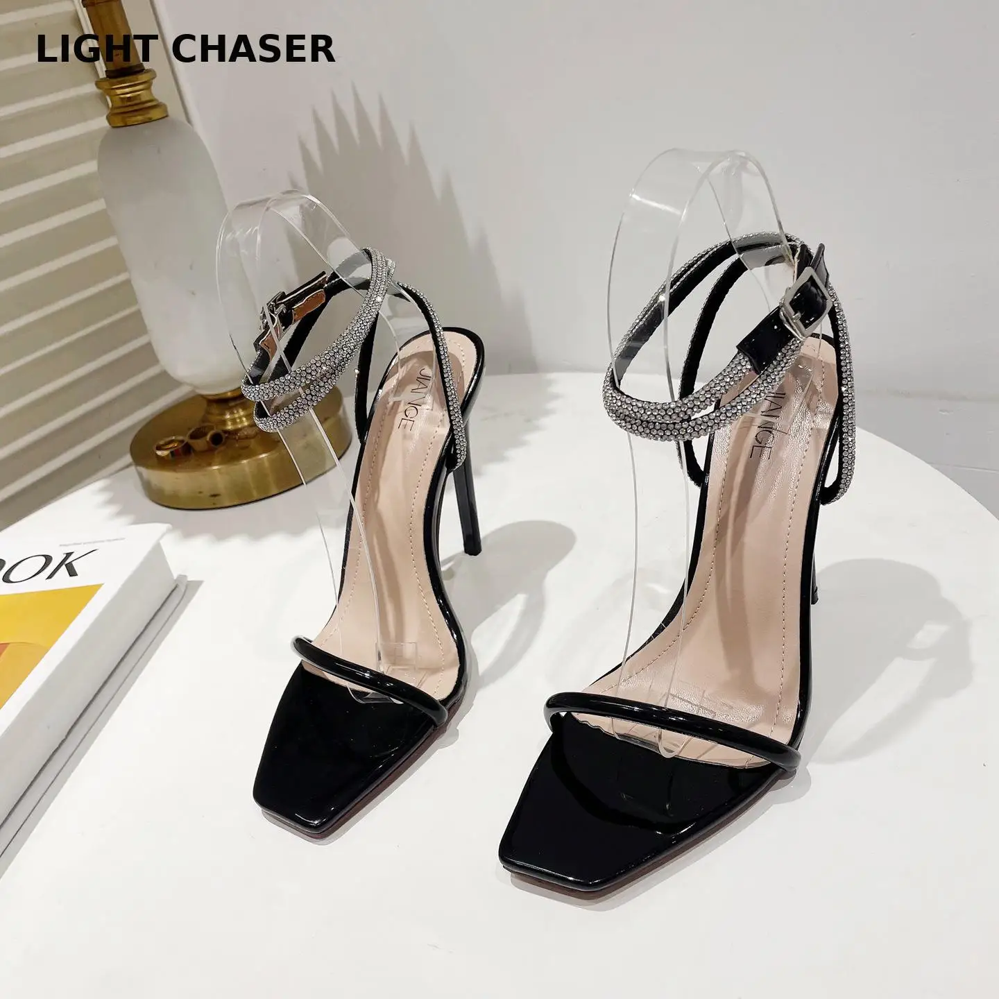 

2023 Women's Sandals Fine Heels Sweet Casual Style Rhinestone Buckle With Female High Heels On Top Of Open Toe Sandals Female