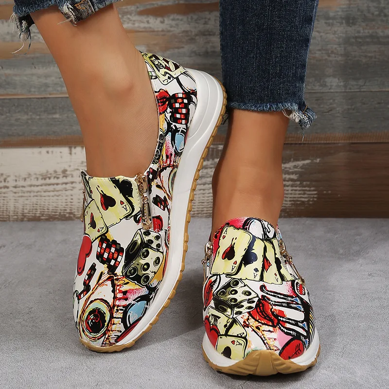 

Large Size 35-42 Flat Sole Single Shoes for Women New European and American Style Women's Shoes Snakes Casual Shoes Women