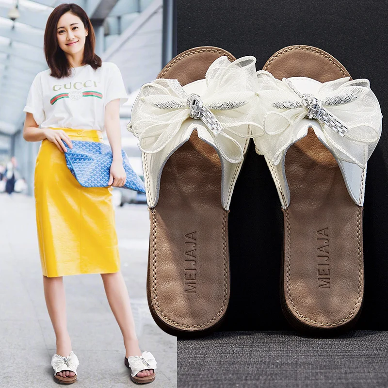 Summer New Women's Shoes Outdoor Non-slip Beach Shoes Bow Fashion Versatile One-word Slippers Women's Korean Version Sandals