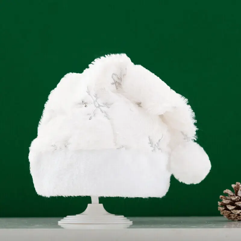 Рождественская шапка белая или красная