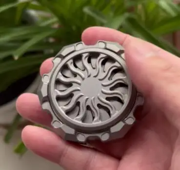 

Second hand EDC titanium alloy Fingertip gyroscope