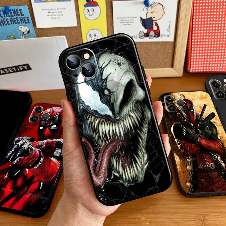 

Spiderman Venom Deadpool For Apple iPhone 13 12 11 Pro 12 13 Mini X XR XS Max SE 6 6S 7 8 Plus Phone Case Carcasa