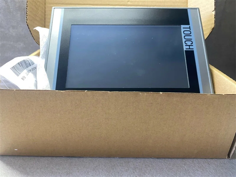 

Оригинальный Новый цифровой сенсорный экран TP700 HMI 6AV2 124-0GC01-0AX0 6AV2124-0GC01-0AX0 1 год гарантии