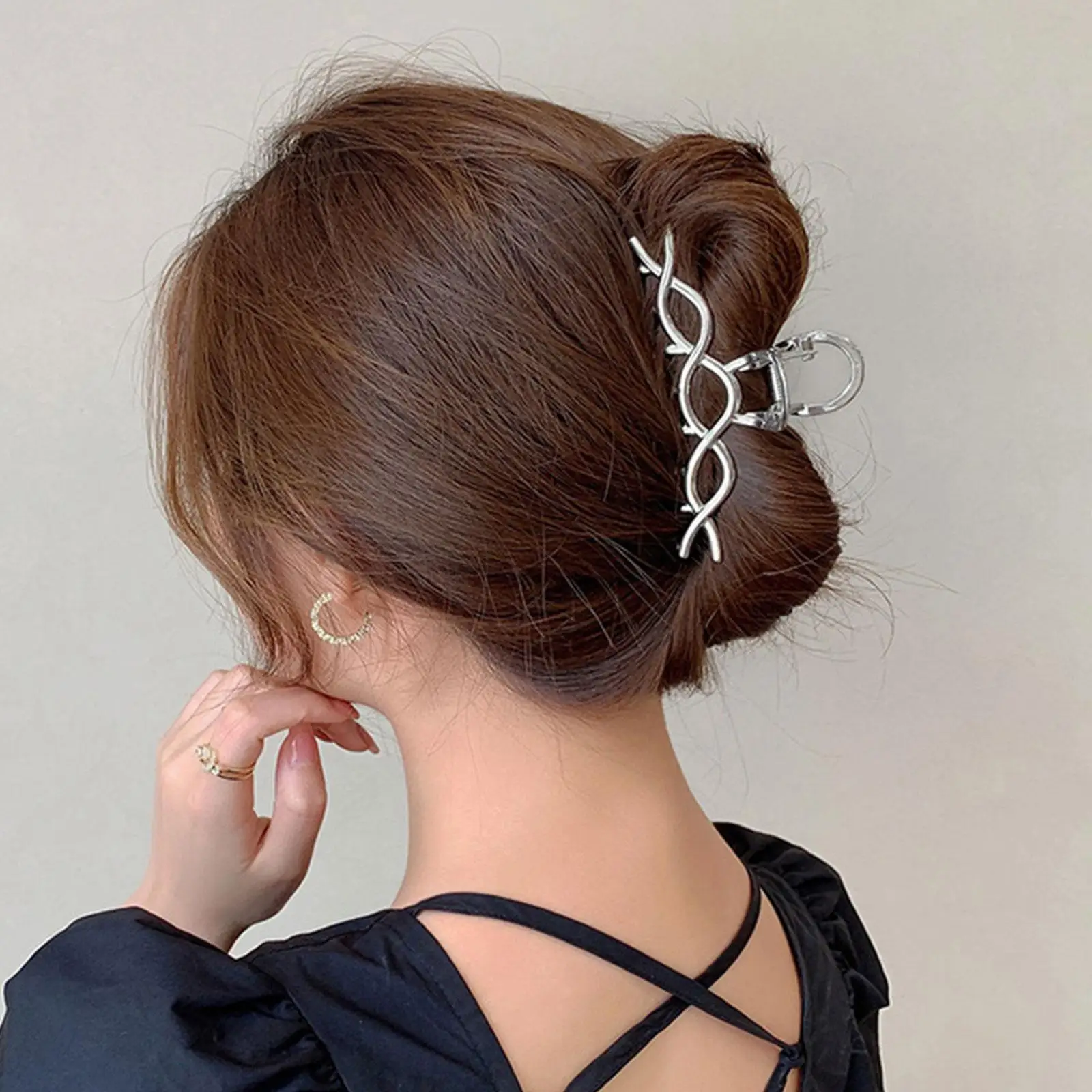 

Винтажные заколки для волос, женские элегантные шпильки для волос, металлическая заколка для волос с геометрическим рисунком, модные аксес...