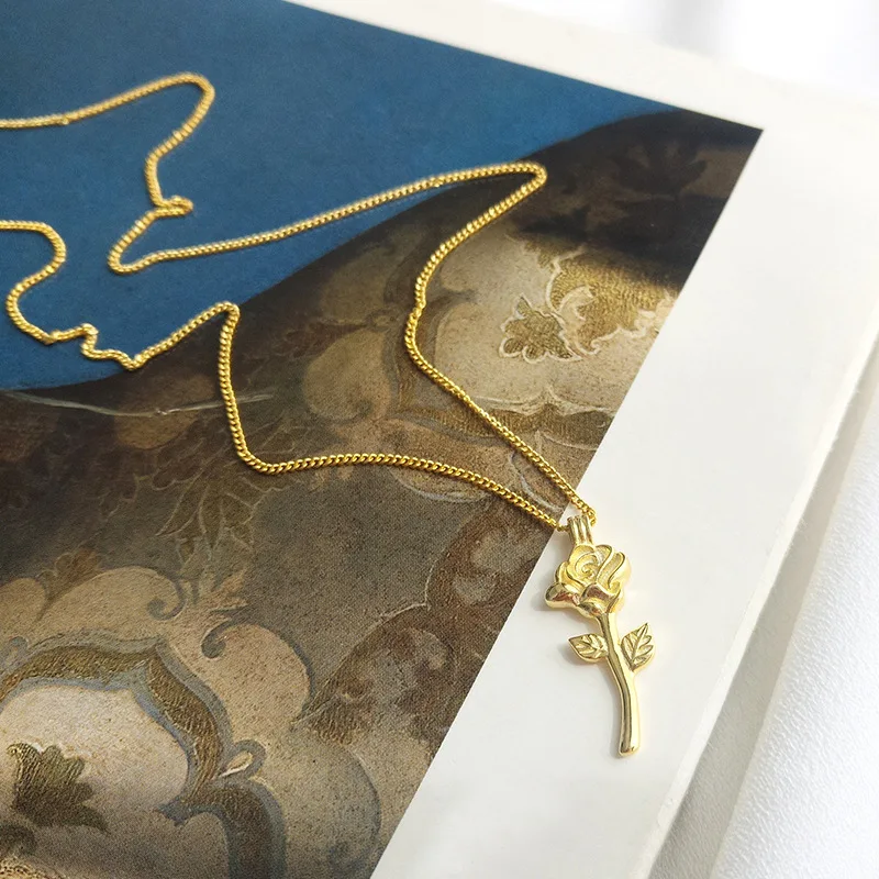 Kawiia 925 Sterling Silver Plated 18K Gold Necklace Rose Pendant Necklace Womens New Simple Personality Jewelry Accessories