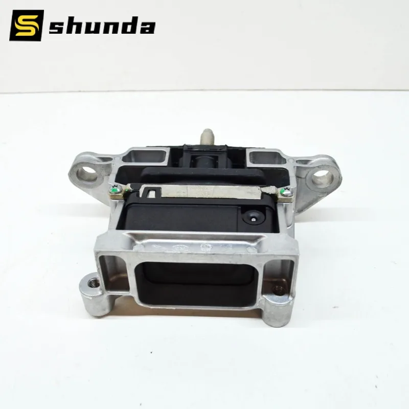 LR 128245 113748 Крепление двигателя для Land Rover Discovery Sport 2015 г. Range Evoque 2019