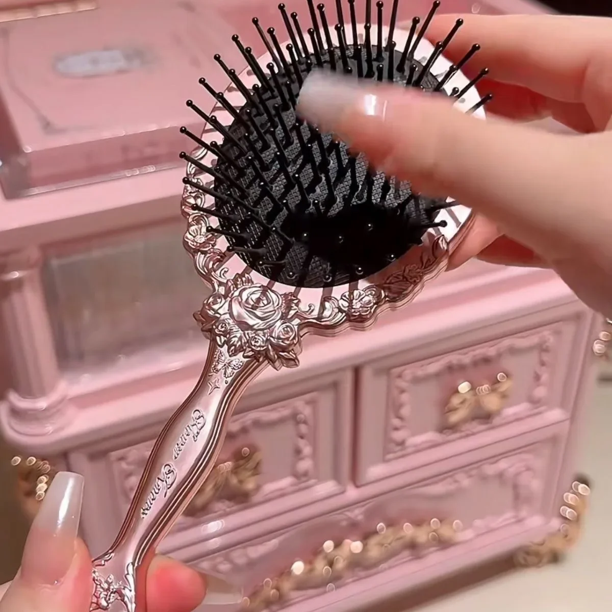 Кисти для макияжа глаз и лица